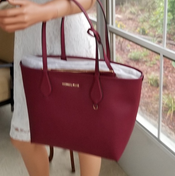 SOLD    MK all weather reversible bag. - Picture 2 of 6